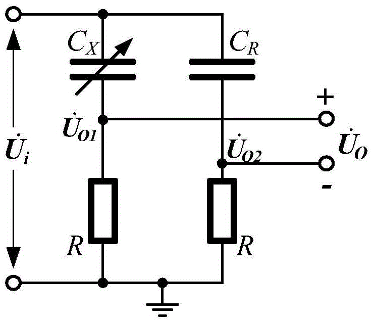 Capacitance sensor complementary excitation and linear detection circuit for oil detection