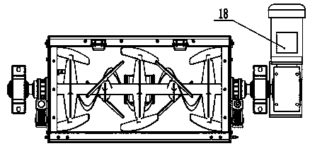 Crushing type concrete recycling device