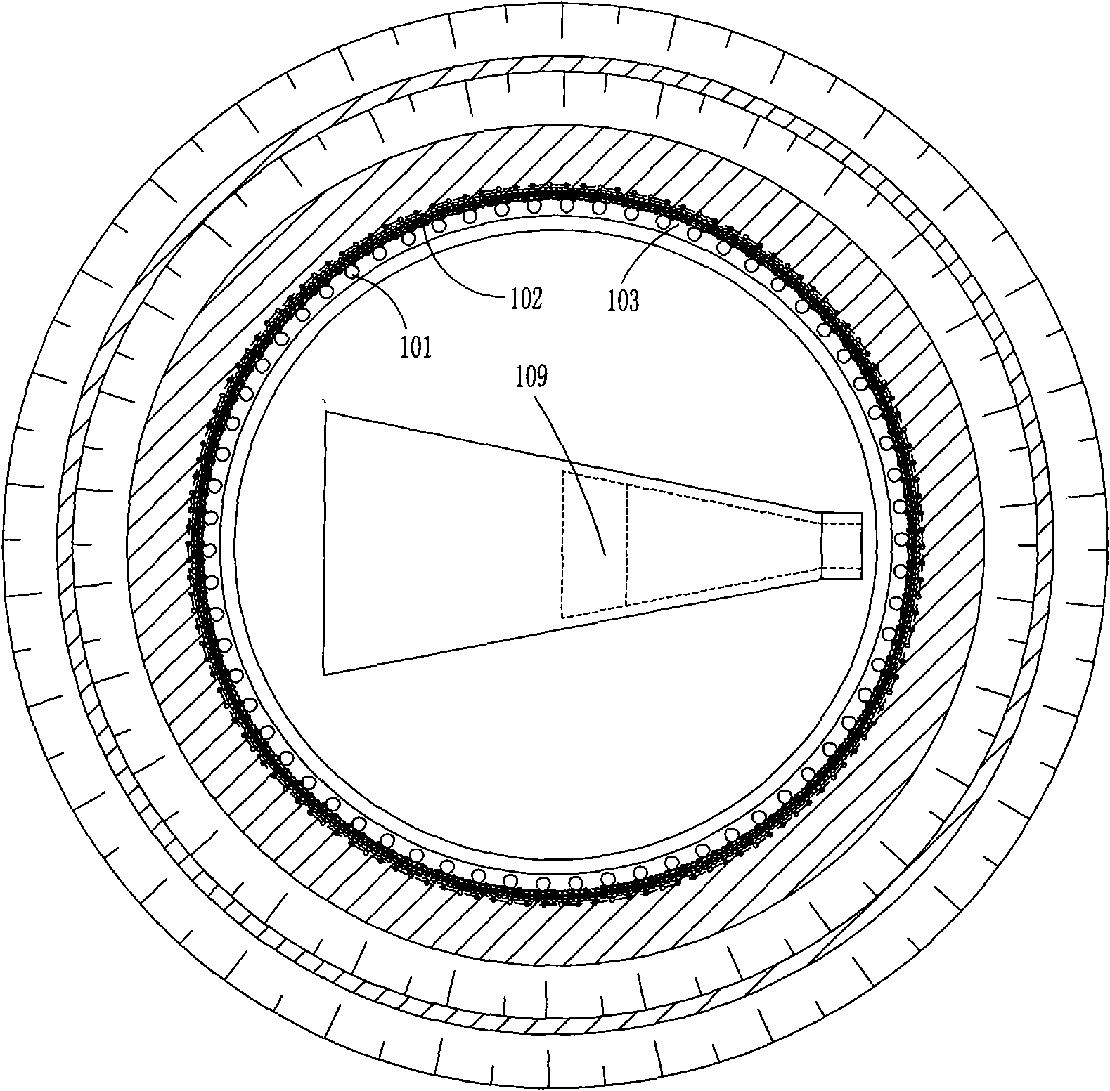 Combined support-excavated geologically solutional deep foundation pit and construction method thereof