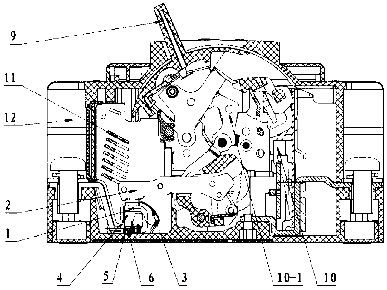 A Molded Case Circuit Breaker with Strong Capability of Breaking Short-circuit Current