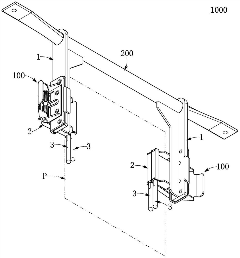 Panel hanging device and its clamping arm