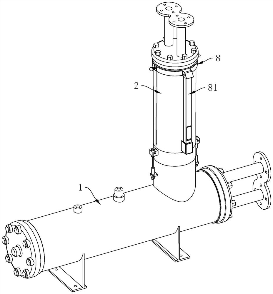 A scraper condenser