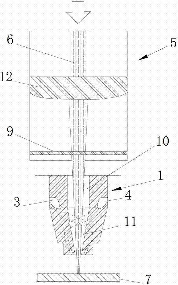 Nozzle for laser cladding