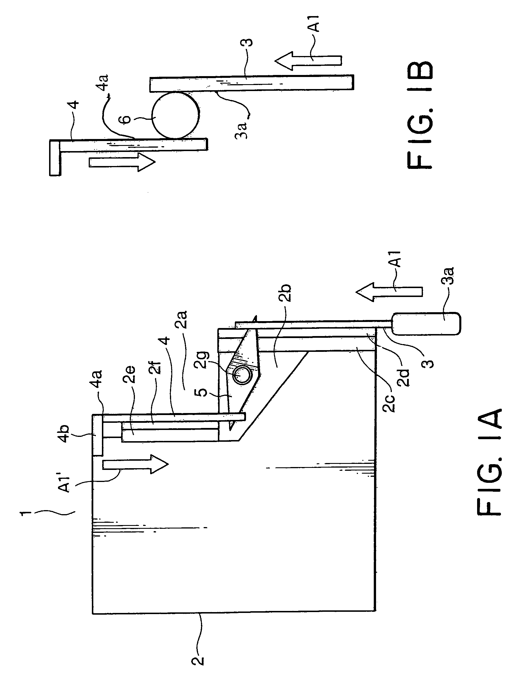 Connector in which even a narrow card is smoothly guided to a connecting position