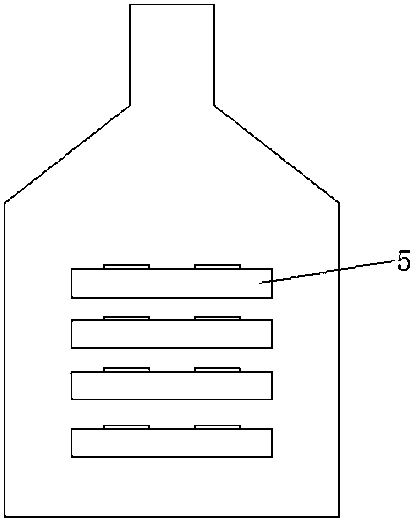 Method for treating membrane concentrate by applying solar evaporation device