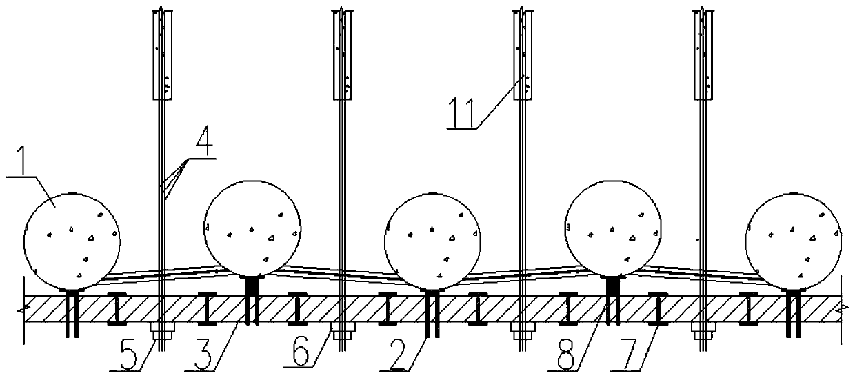 Assembly type retaining structure connecting device and connecting method thereof