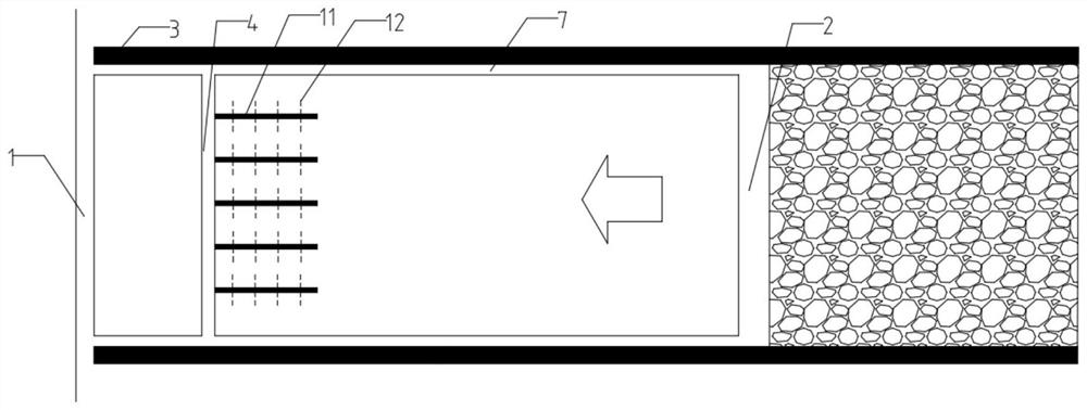 Hydraulic fracturing pressure relief method for withdrawing channel of underground coal mine coal face