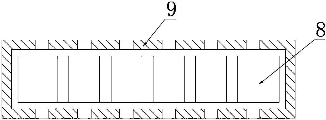 Ore separating and crushing device