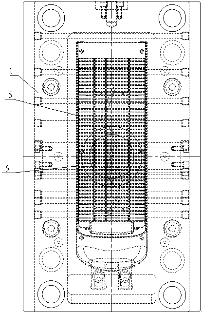 Plastic mold for molding rear body of electric heater