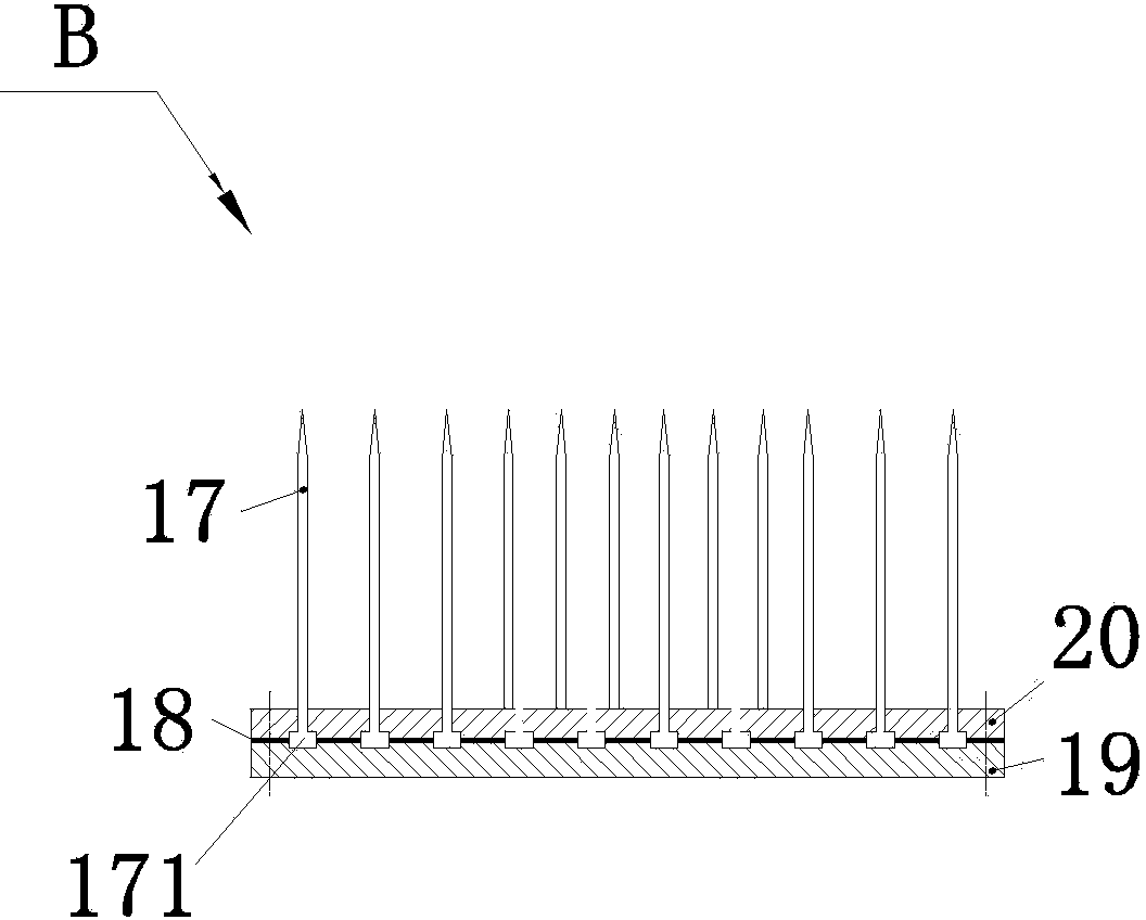 Evenly-liquid-spraying batch electrostatic spinning device