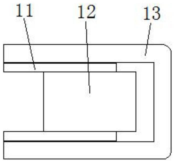 Protection structure of data storage device for 5G equipment and use method of protection structure