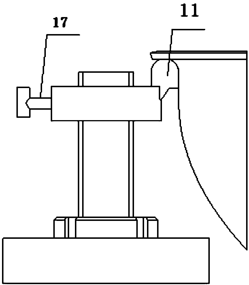 Seal head leveling tracking cutting device