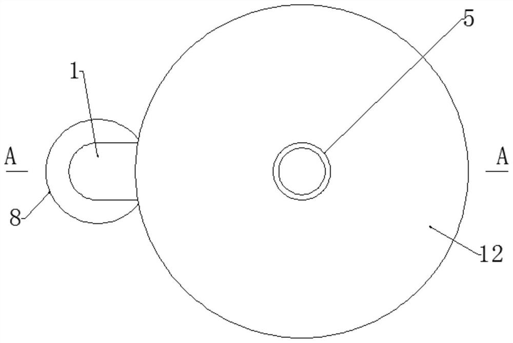 A front-end high-efficiency slag removal protection device for the coolant circulation pump of a CNC machine tool