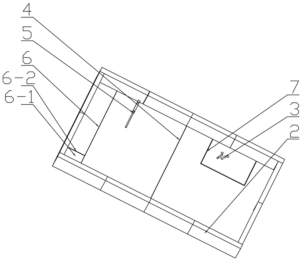 Simple portable device for colorful ball throwing motion