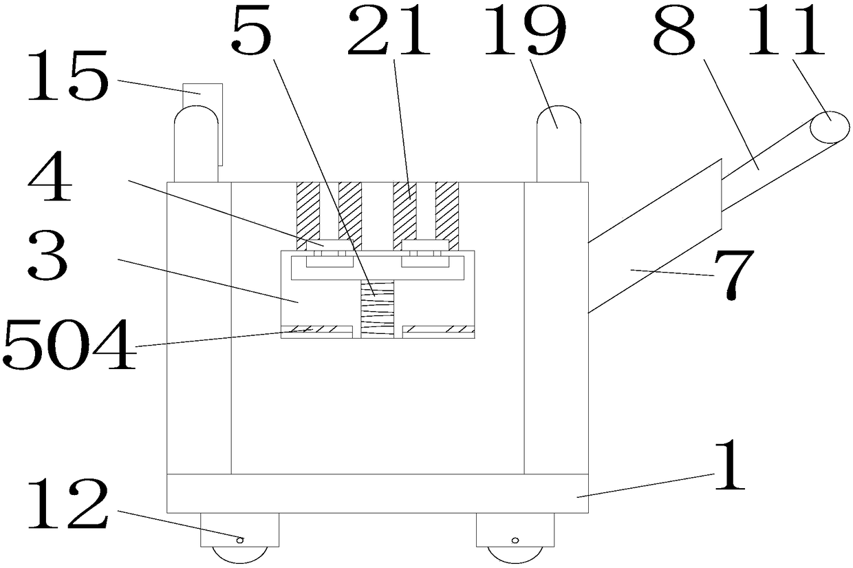 Plastic transfer box convenient to use