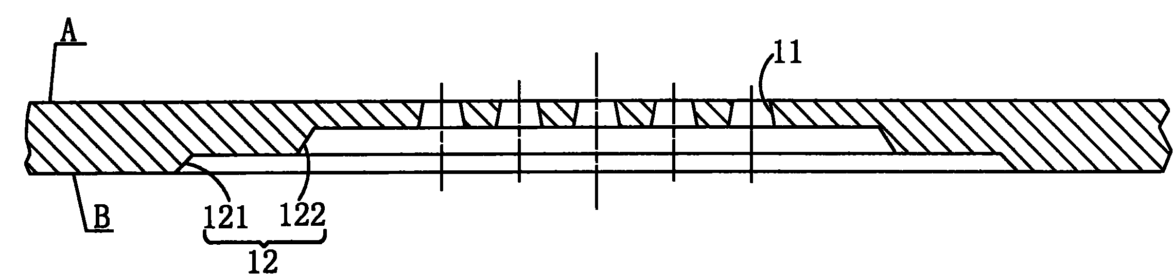 Metal porous plate and preparation method thereof