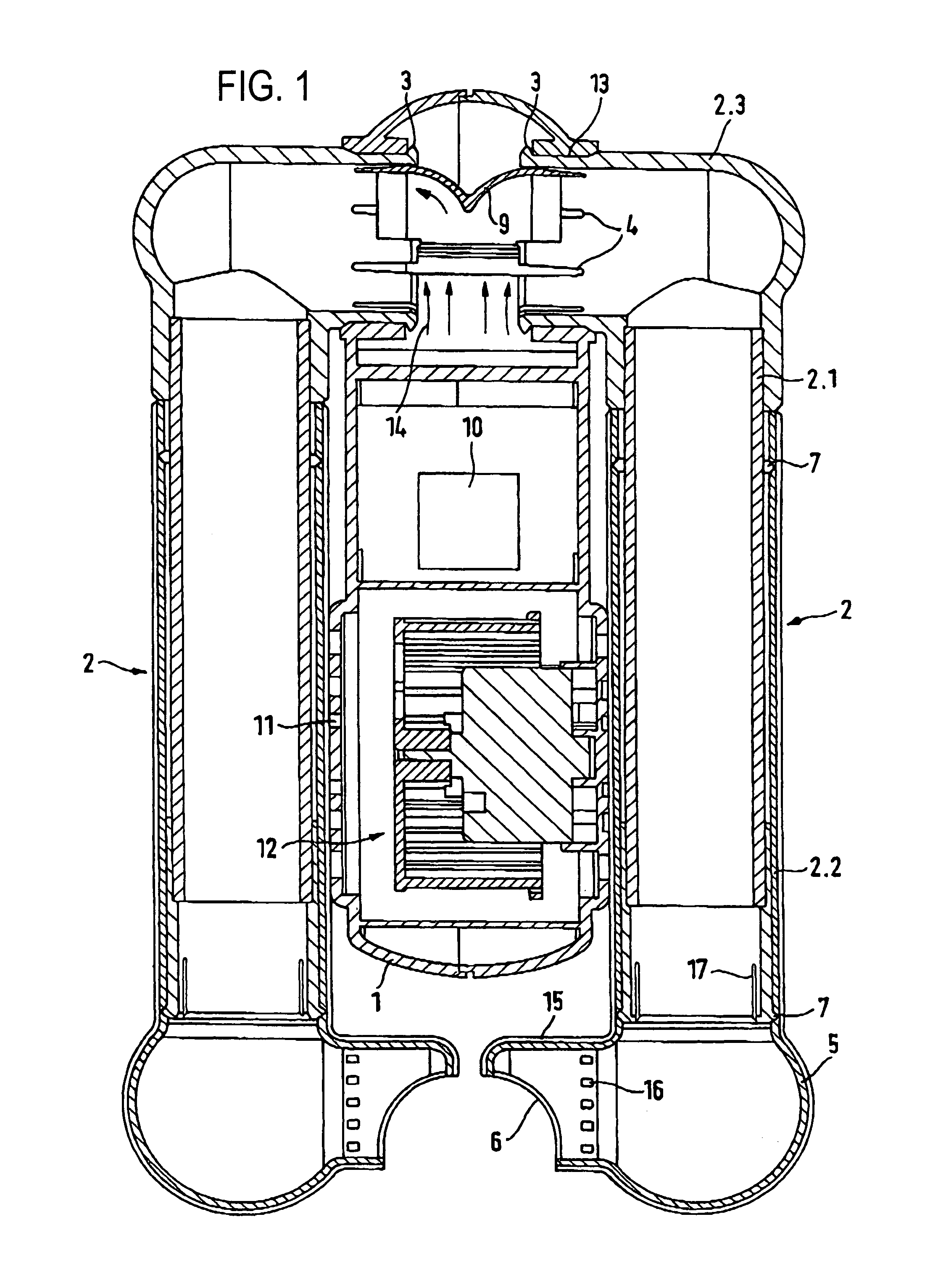 Device for drying shoes, gloves or garments