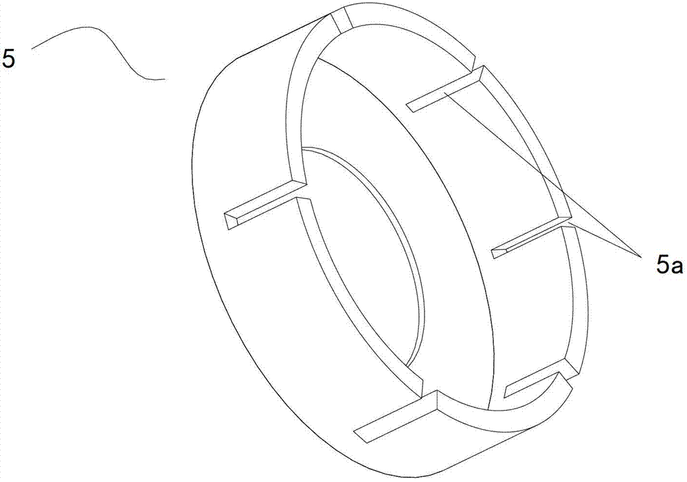 Continuous conveying device for bearing anti-dust cover curling machine