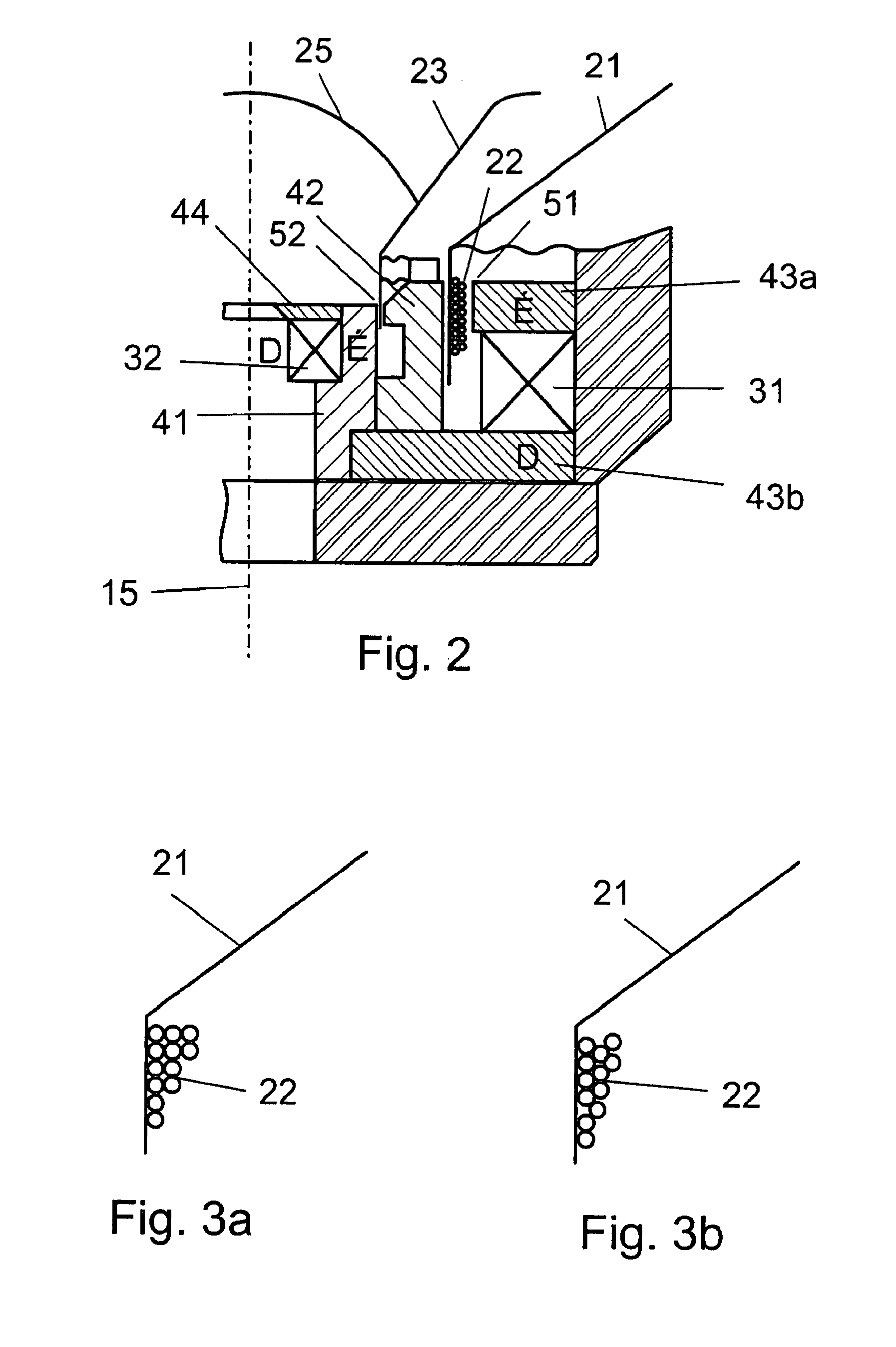 Coaxial loudspeaker arrangement