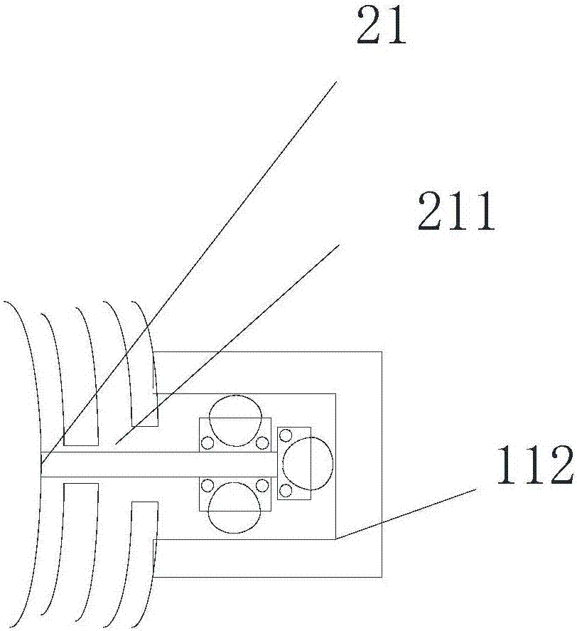 Vertical lifting device capable of climbing by manpower and control method thereof