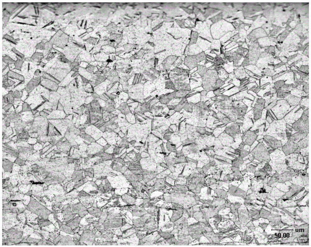 Titanium-containing austenitic stainless steel with good antioxidation performances and manufacturing method thereof