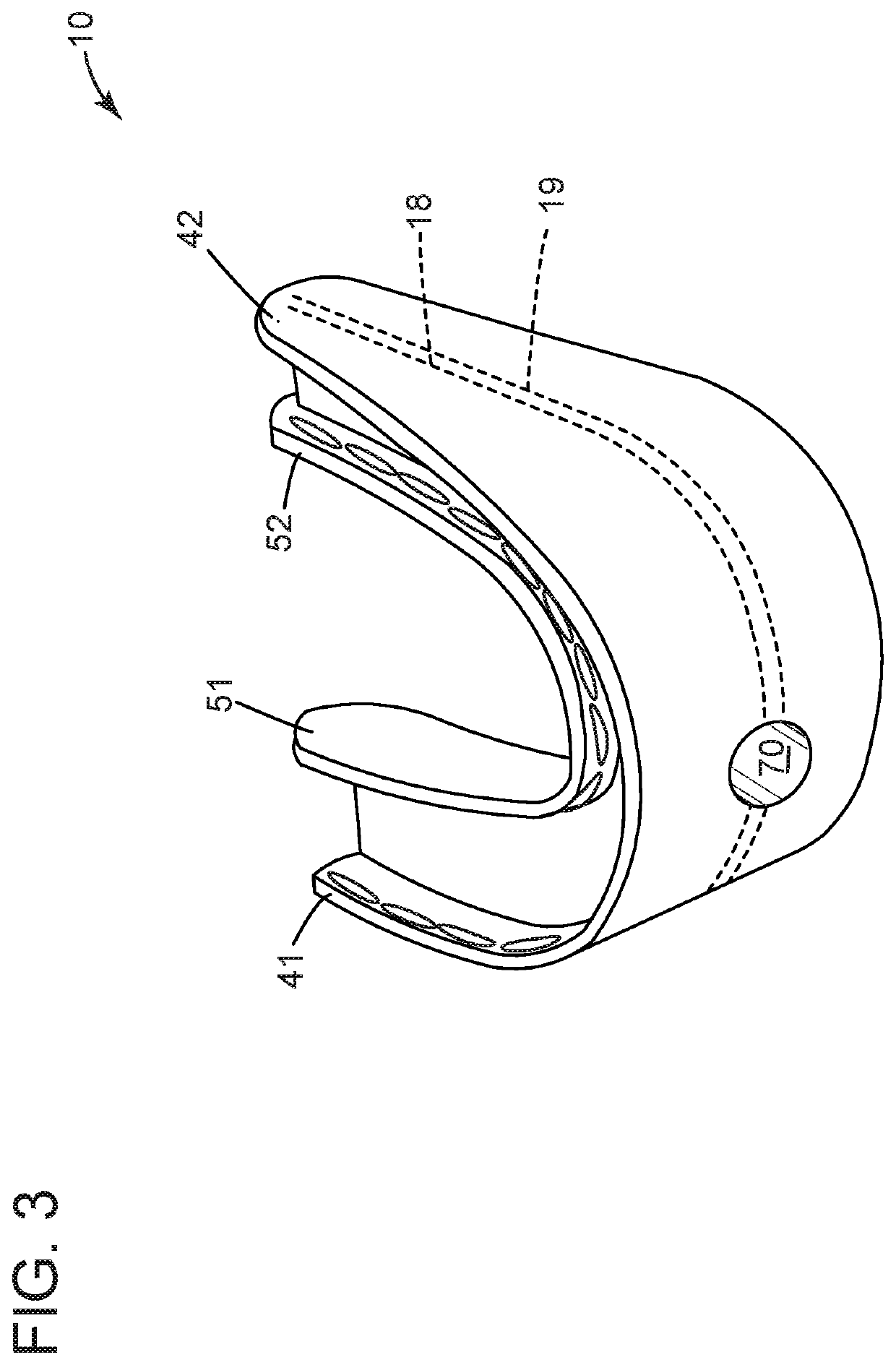 Mouth piece for cooling of oral tissue of a patient during chemotherapy treatment