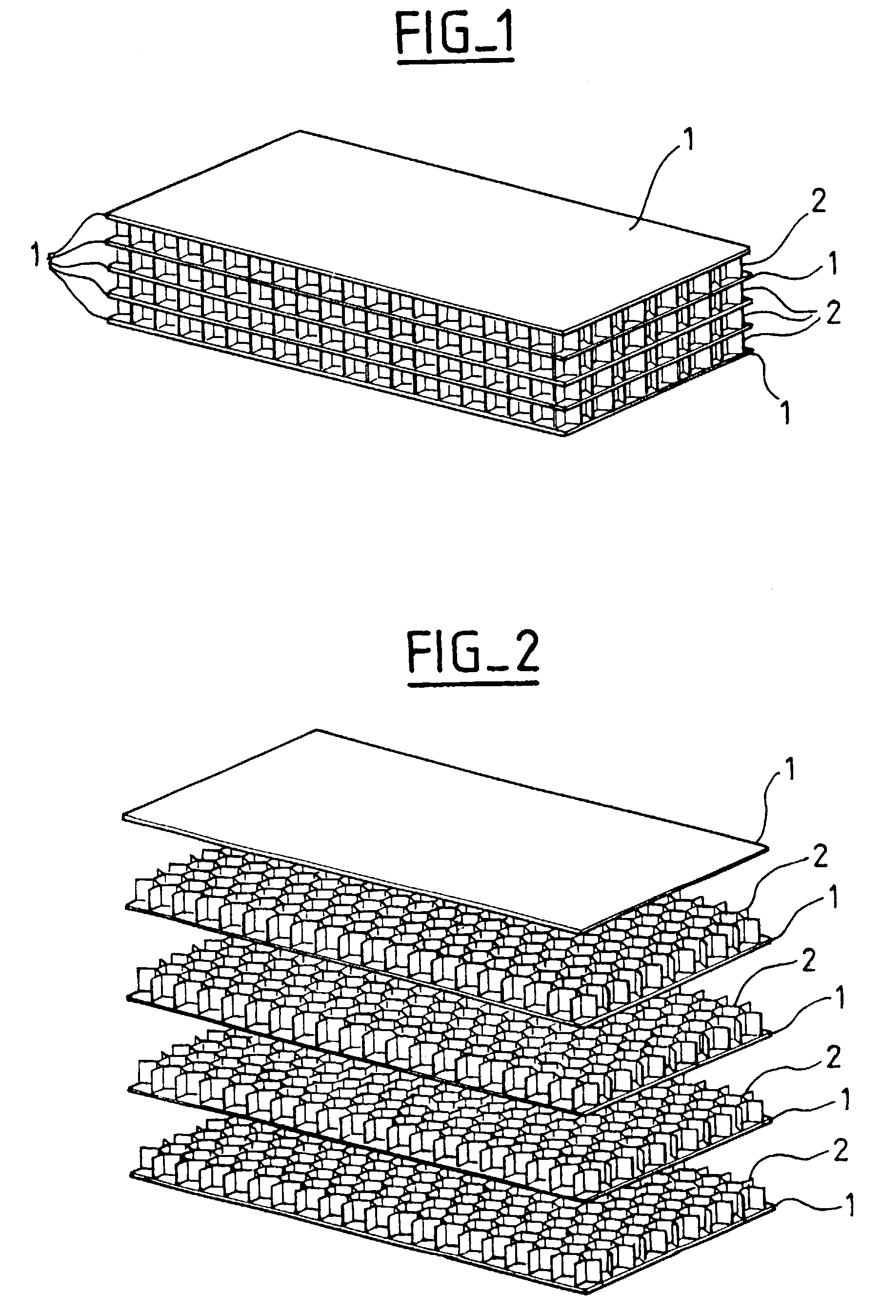 Rigid multilayer material for thermal insulation