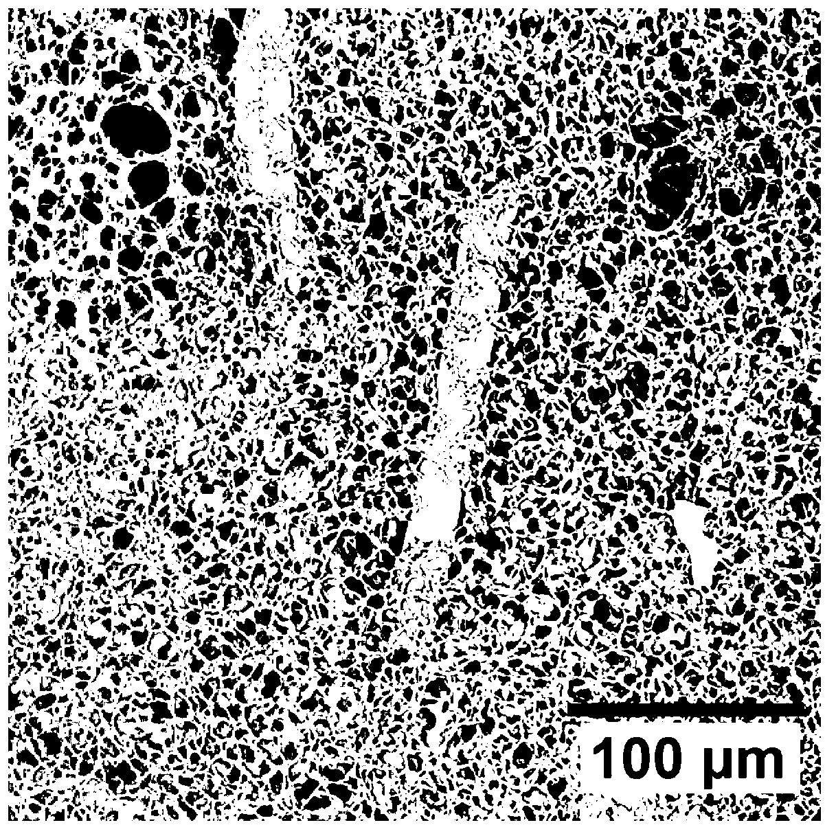 Biodegradable oil-water separation net film with super-hydrophobic and super-oleophylic properties and preparation method thereof.