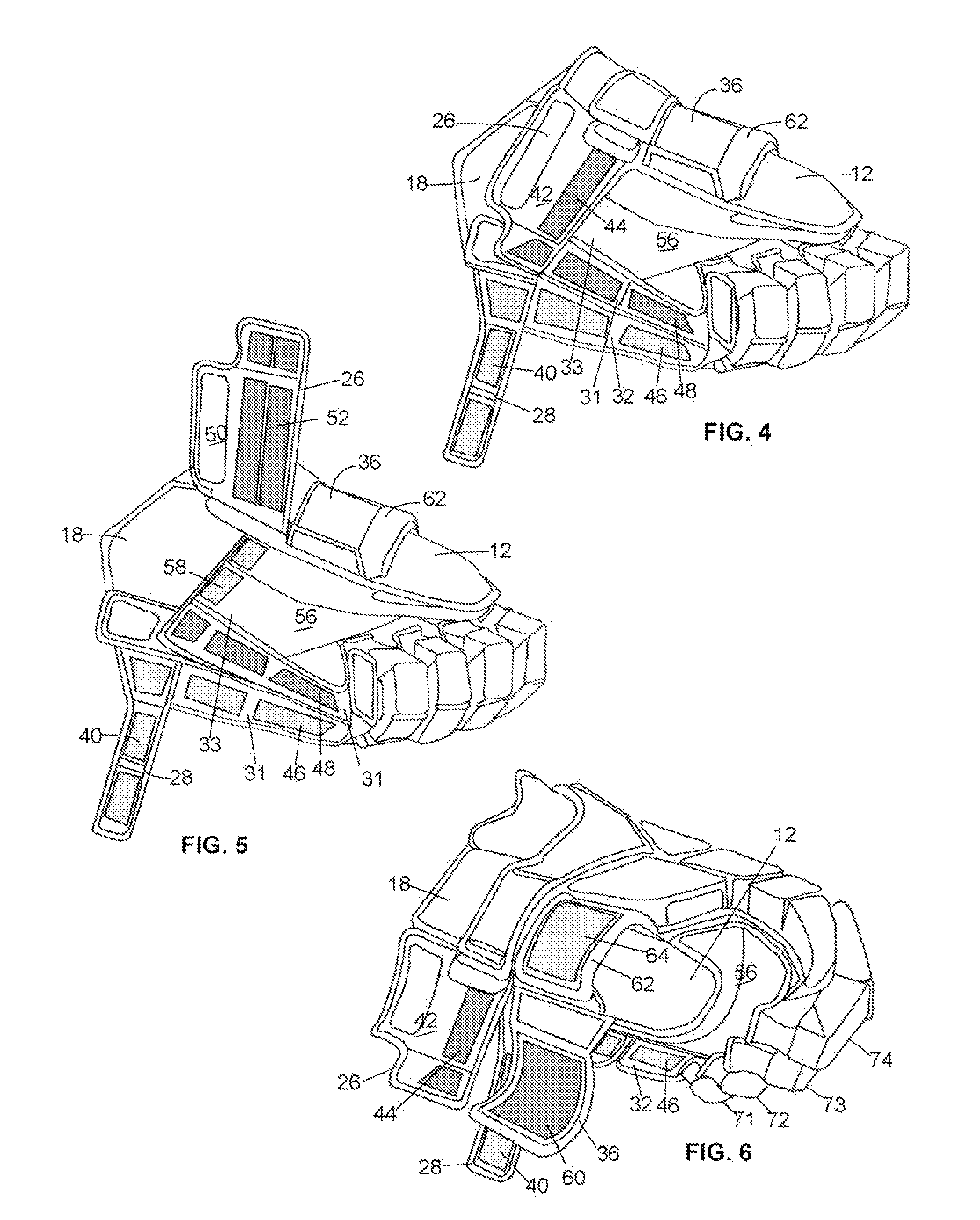 Protective glove for hockey and similar sports