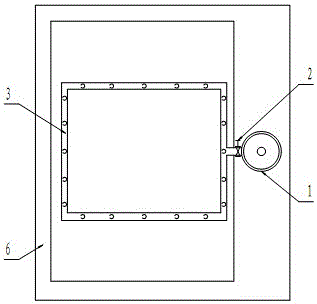 A low-maintenance battery positive plate cleaning and adding alkali device and cleaning method