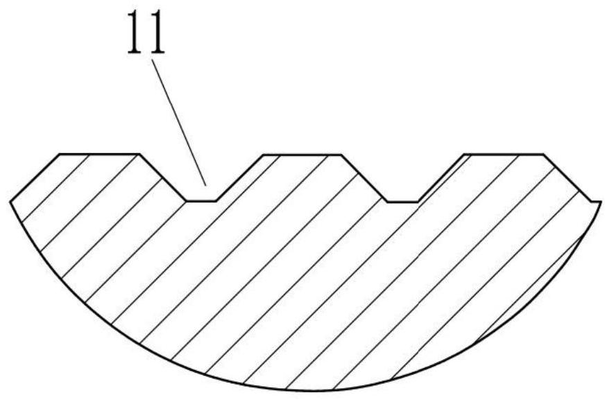 Surface spraying method for soluble slip, and soluble slip