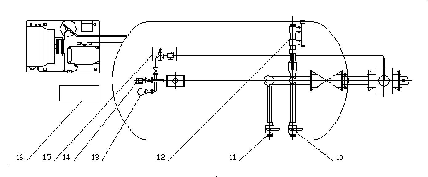 Constant-pressure storage type high-pressure carbon dioxide extinguishing device with built-in evaporator