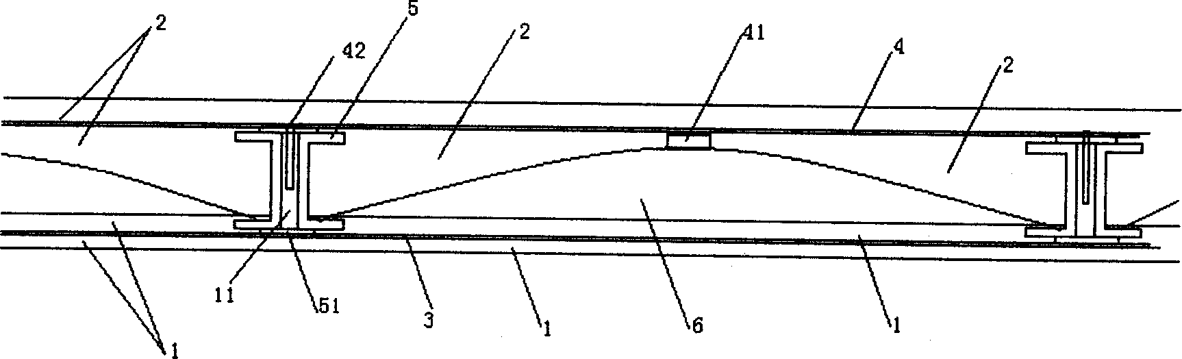 Small thickness steel rib concrete dense-rib sandwiche floor