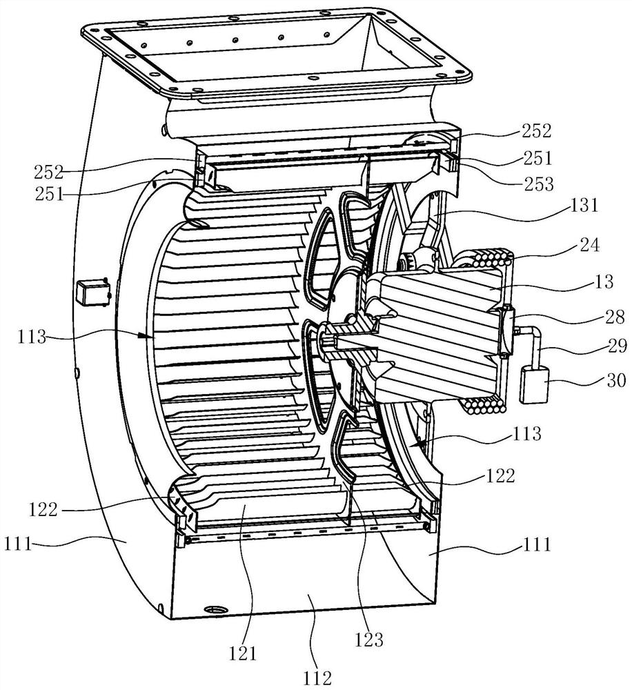 Fan cleaning device and range hood applying same