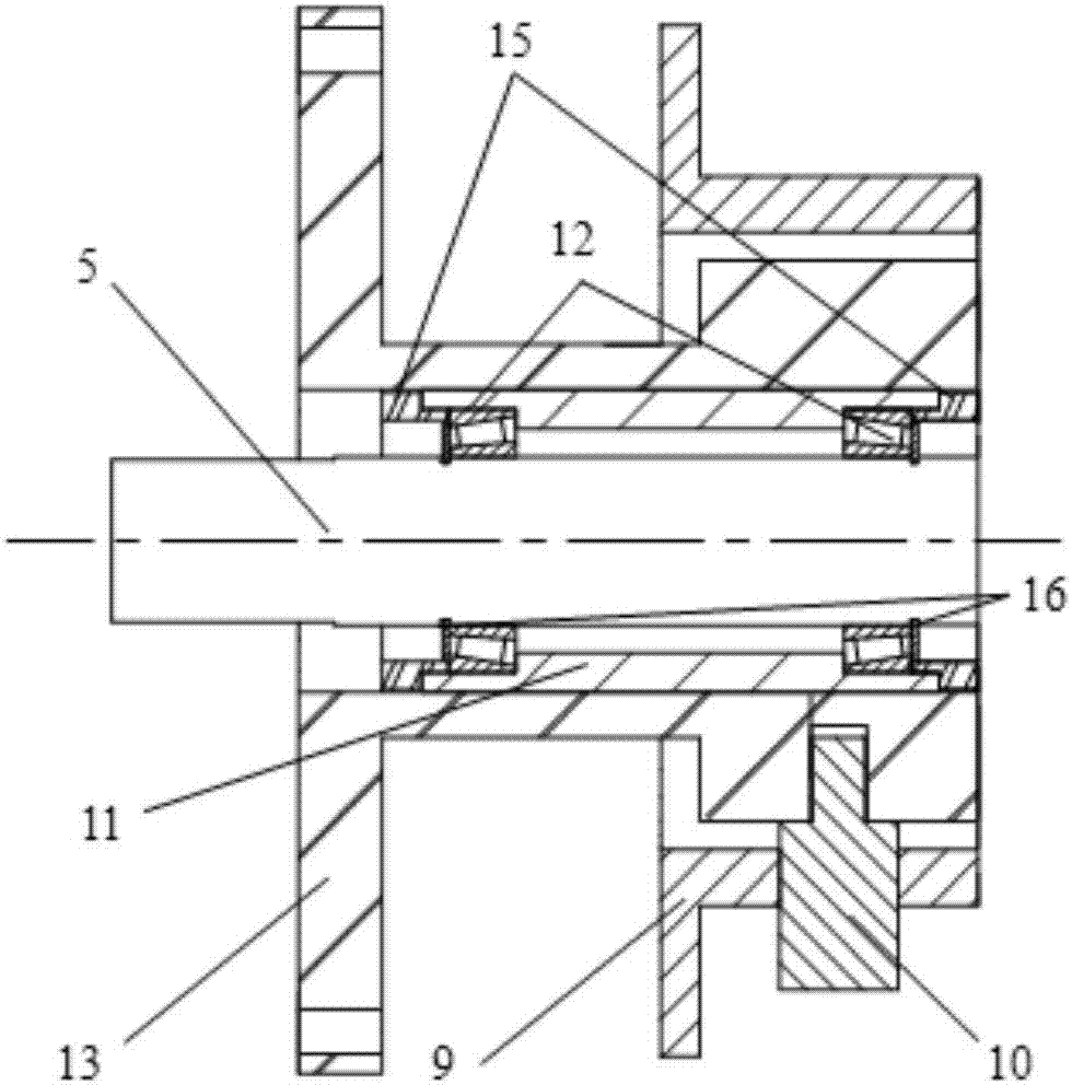 Clutch with gear rack and planetary mechanism