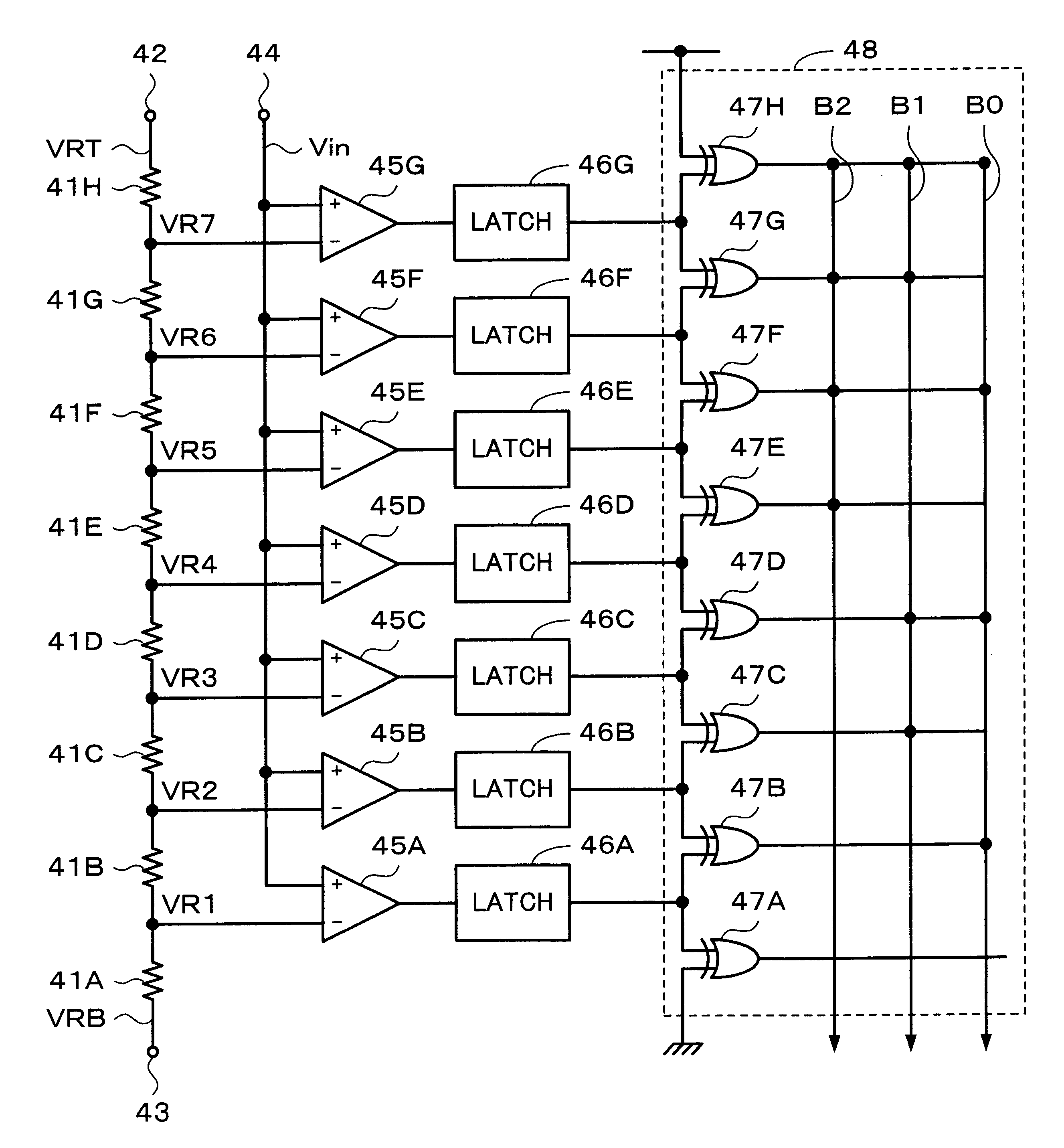 Differential amplifier, comparator, and A/D converter