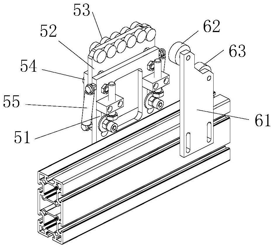 Equipment capable of realizing cover opening and closing of box