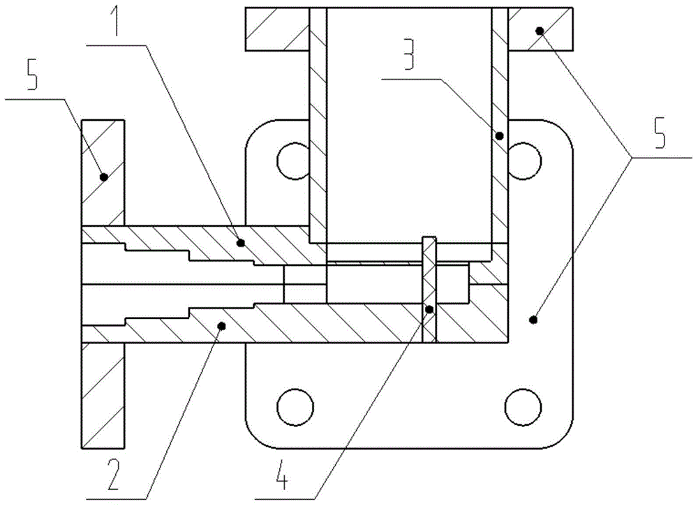 Broadband waveguide magic-T power splitter