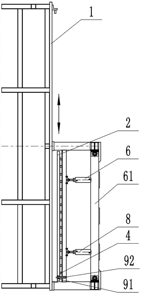 Welding equipment and combined welding method for combined welding