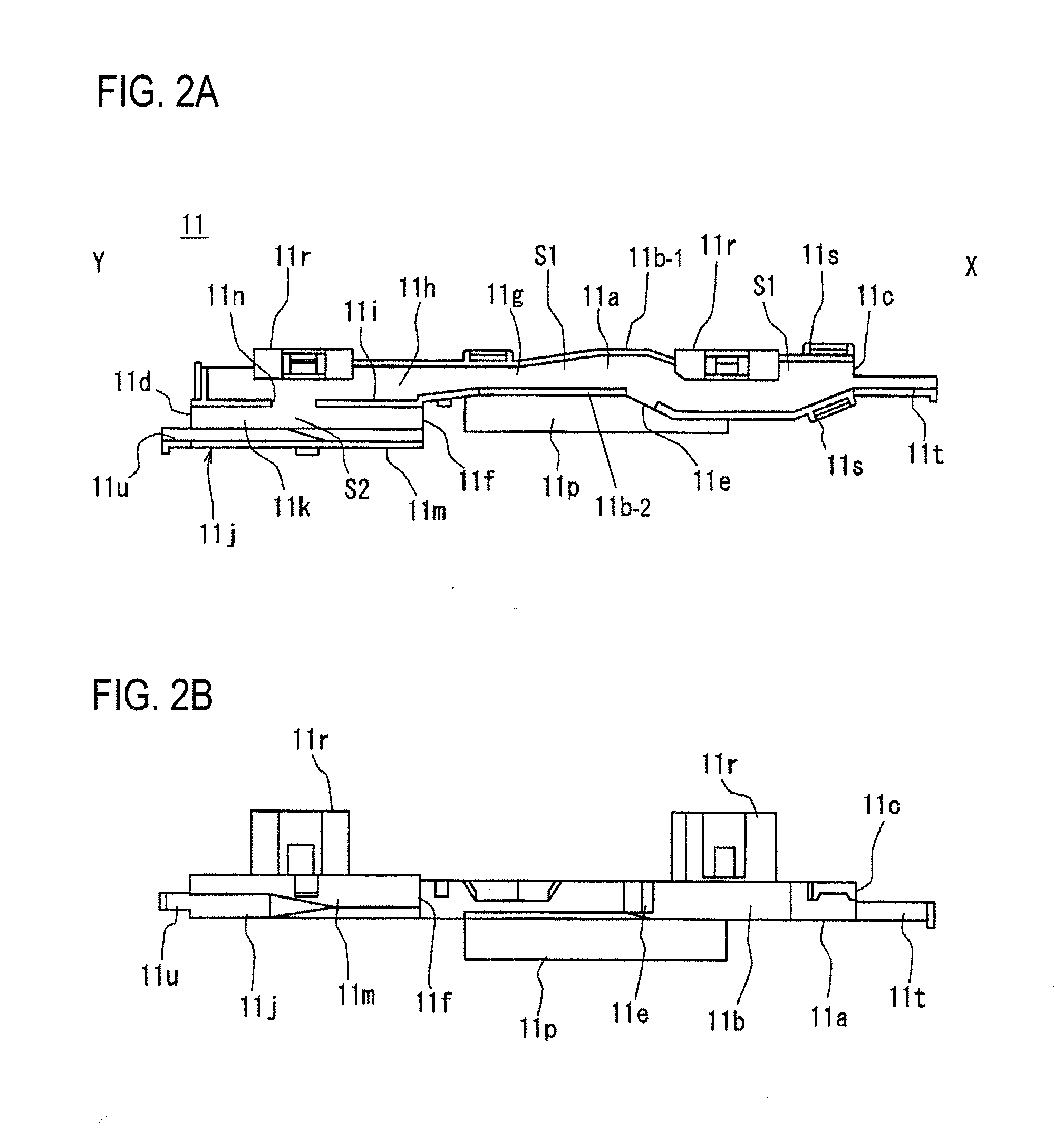 Protector for wire harness and method for fixing protector to wire harness