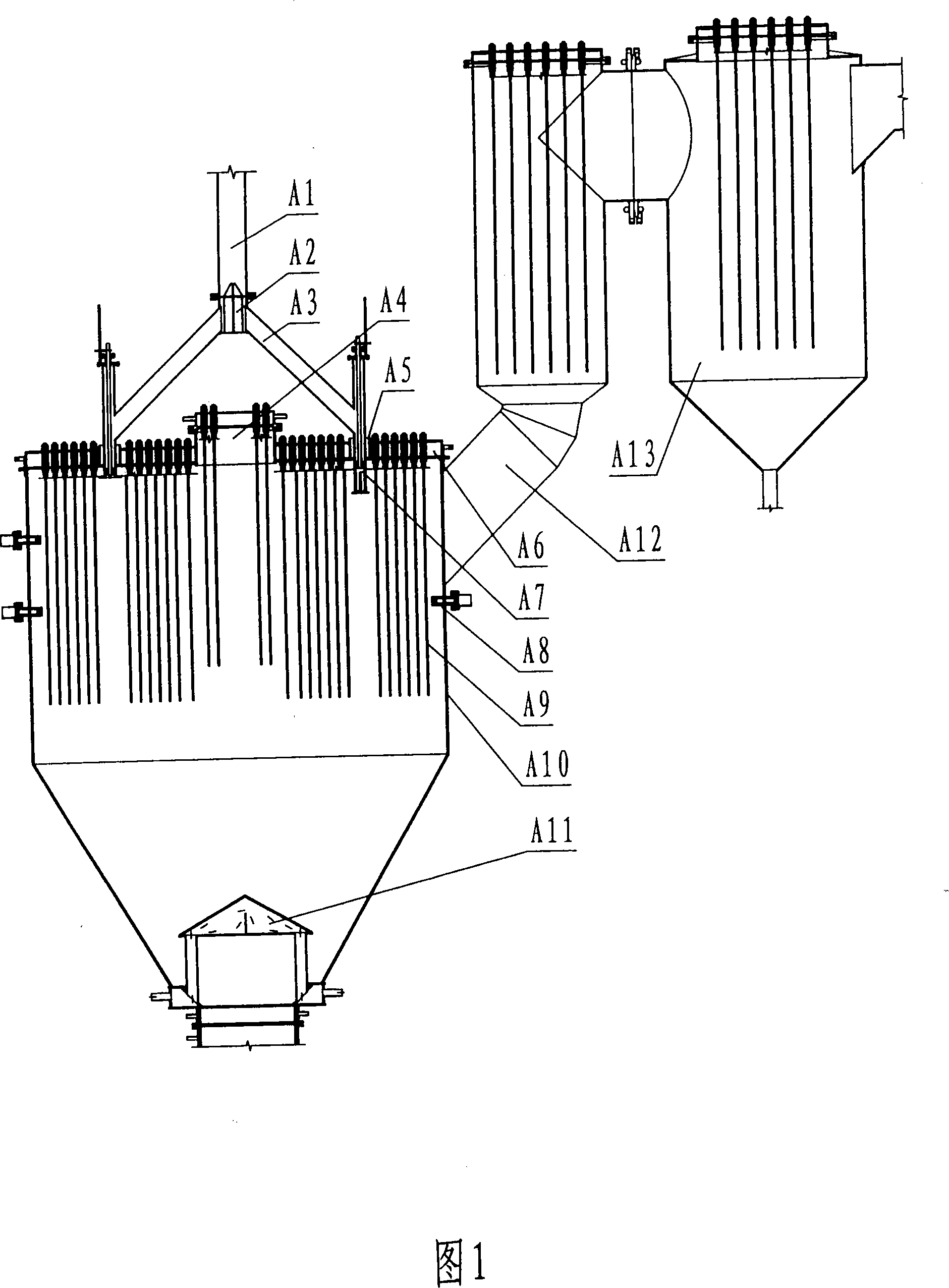 Large vacuum furnace for processing arsenic-containing gold ore or arsenic concentrate and continuous operation method thereof