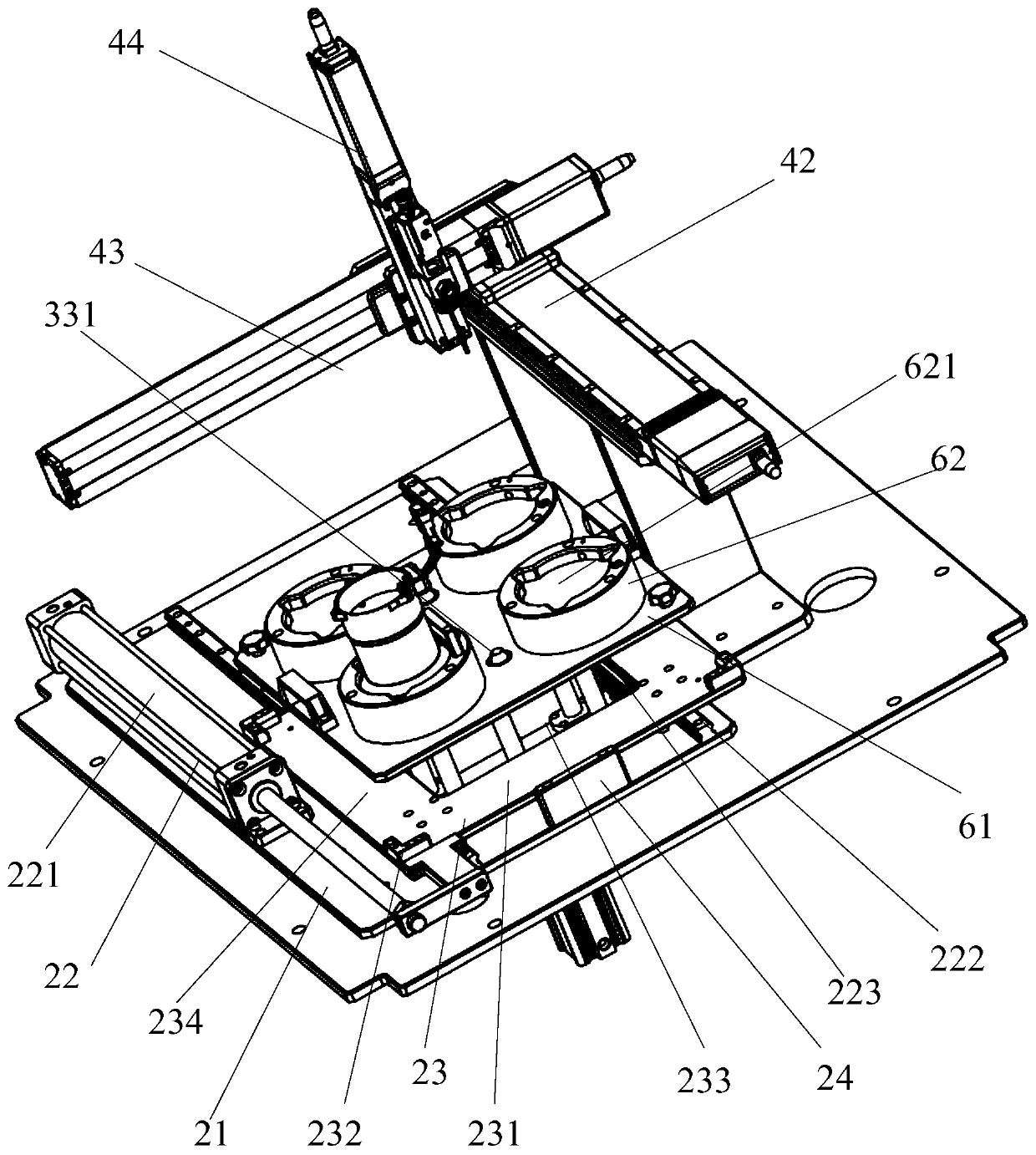 Glue filling device and glue filling method thereof