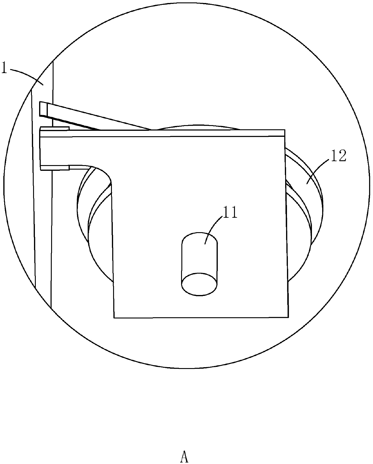 Automatic labelling device for packaging tape rewinder