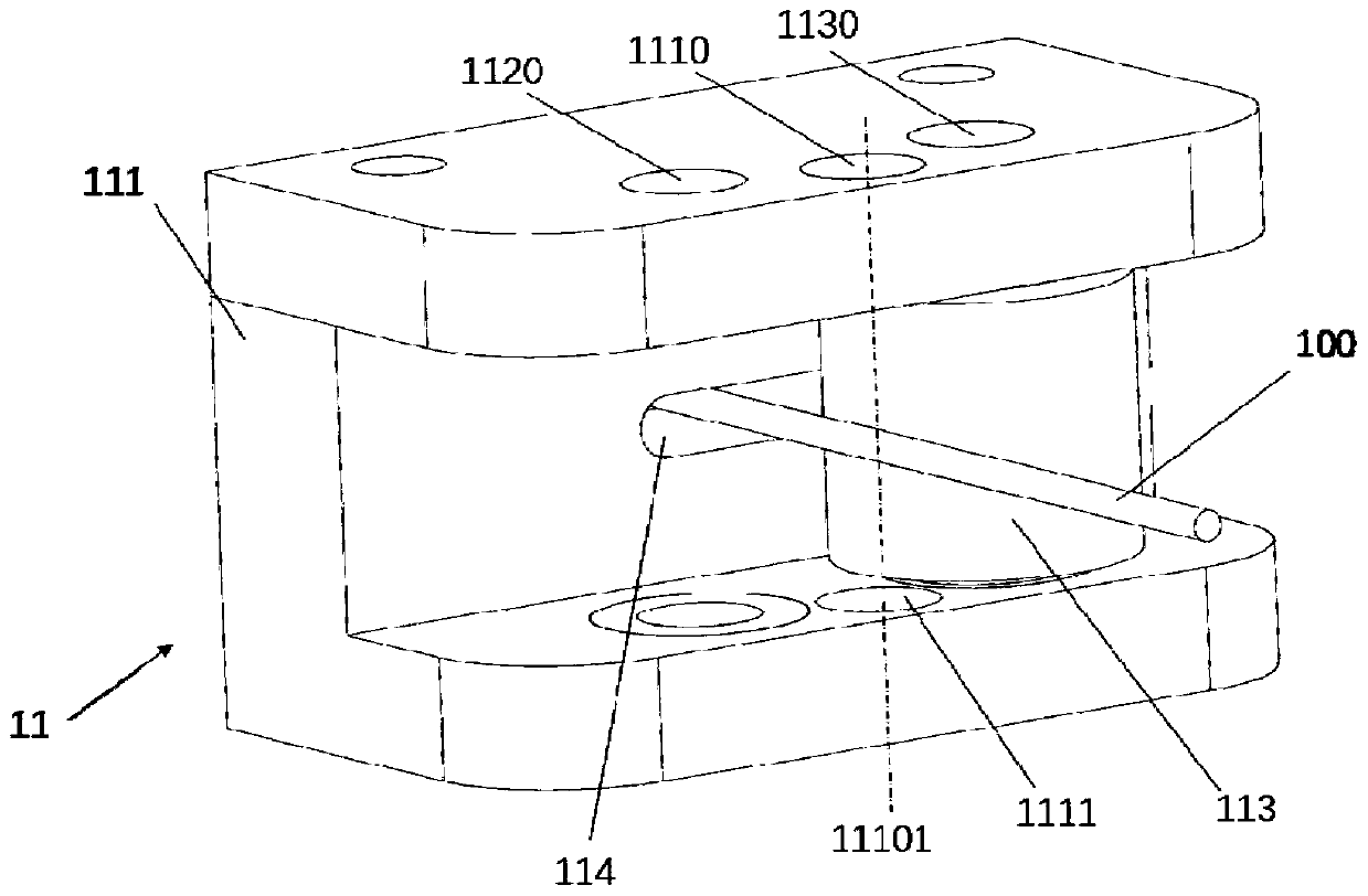 Automatic target-following driving method and device for mobile robot