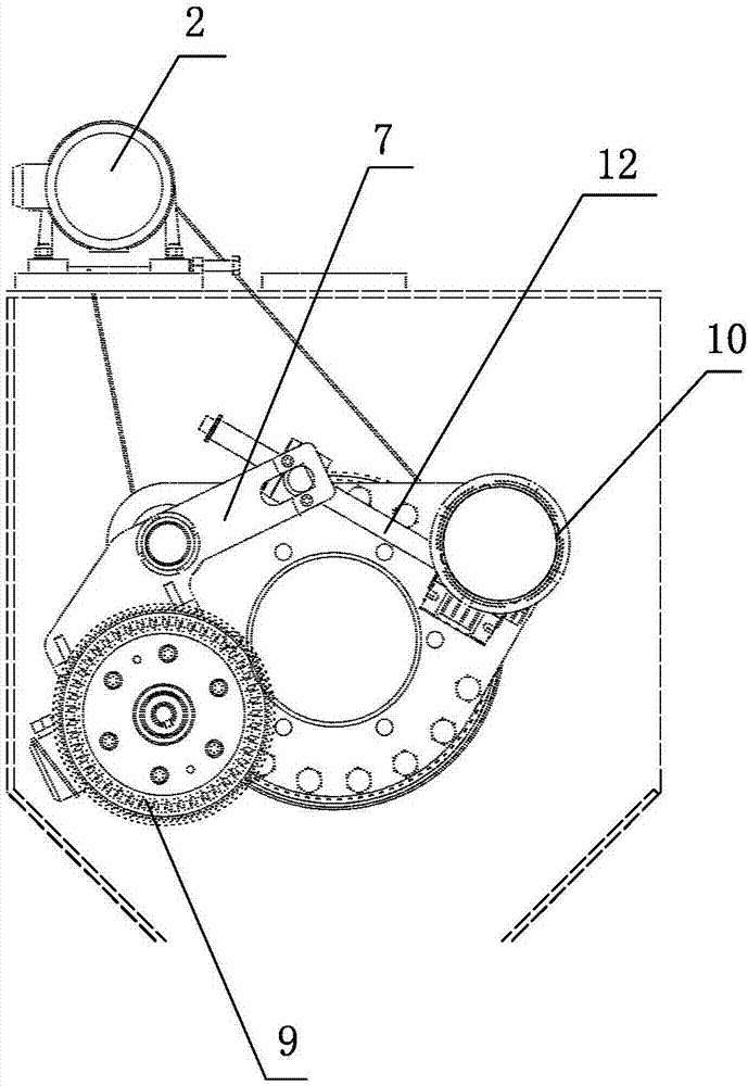 A single-knife plastic pipe rotary cutting device