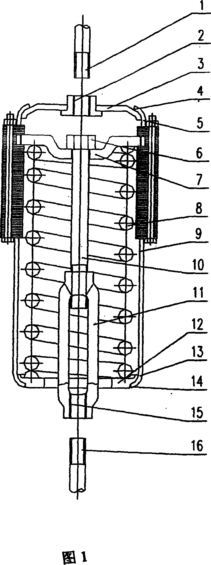 Arc spring cradles on shoulders