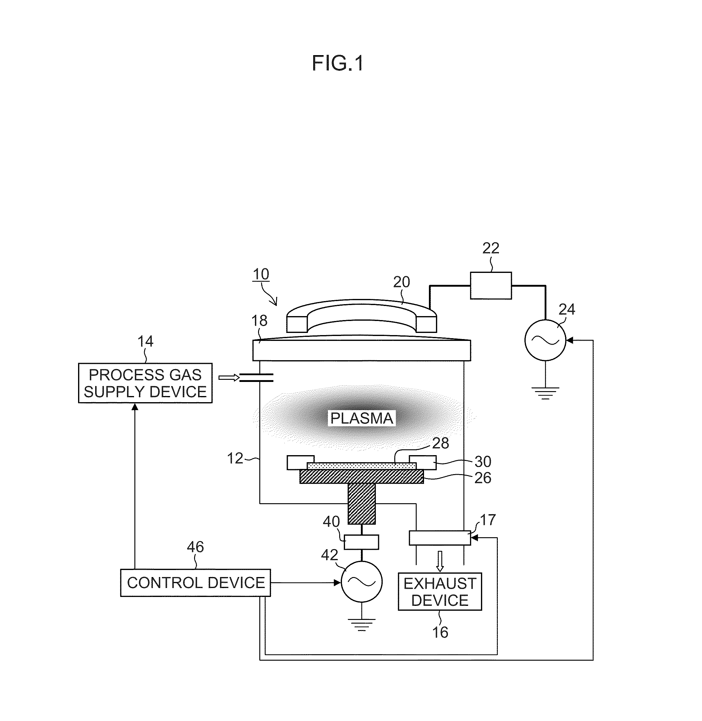 Dry etching apparatus and clamp therefor