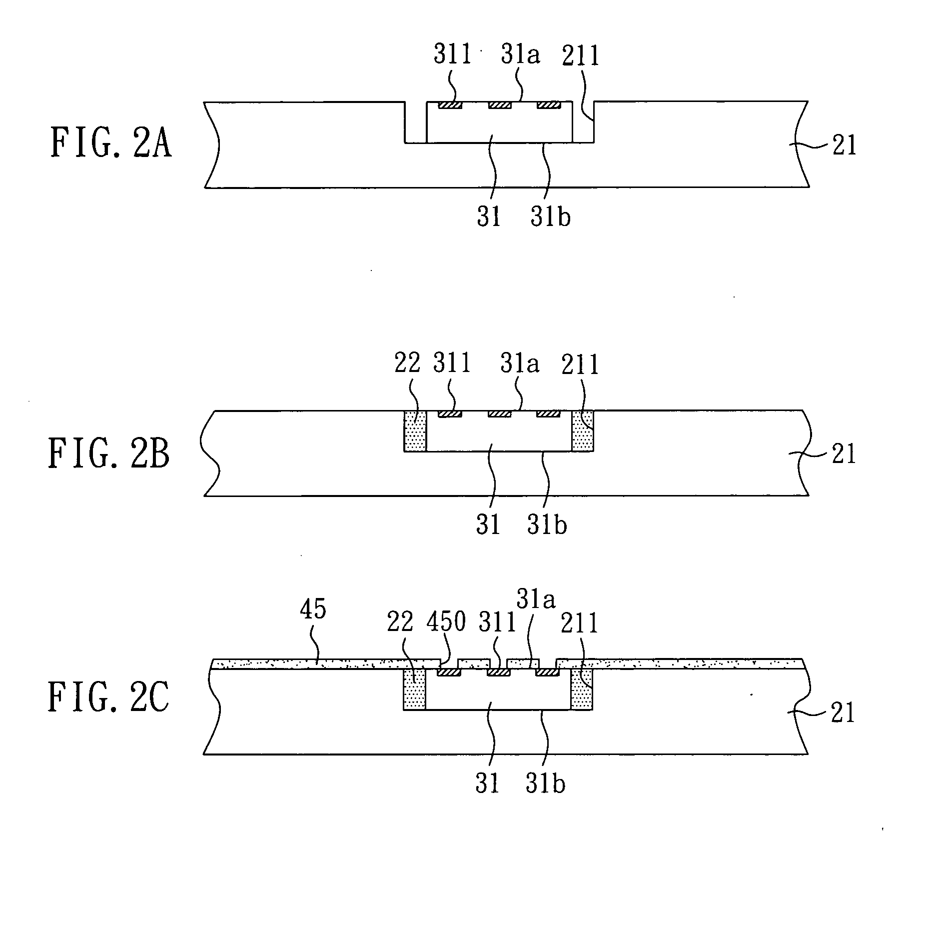 Package structure in which coreless substrate has direct electrical connections to semiconductor chip and manufacturing method thereof