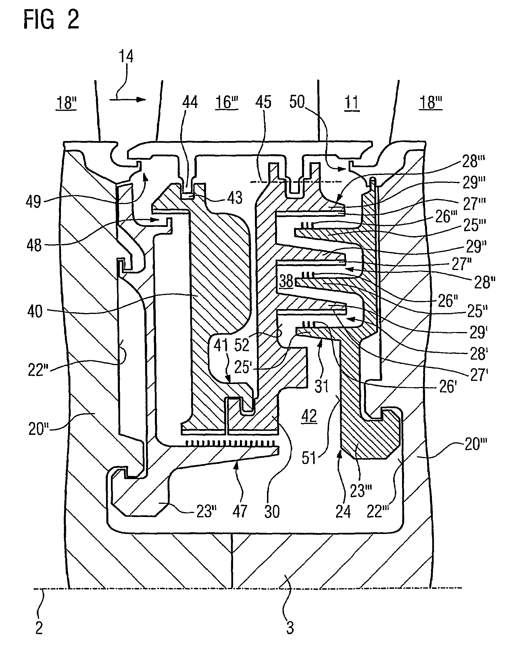 Labyrinth seal in a stationary gas turbine