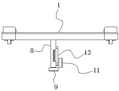 Transmission method and transmission structure for circulating conveying trays